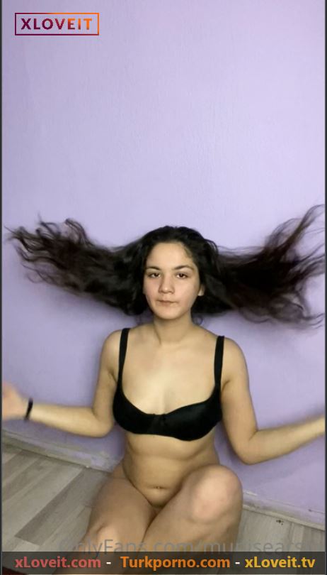 Ayşen çelik nude Külotsuz vücudunu sergiledi